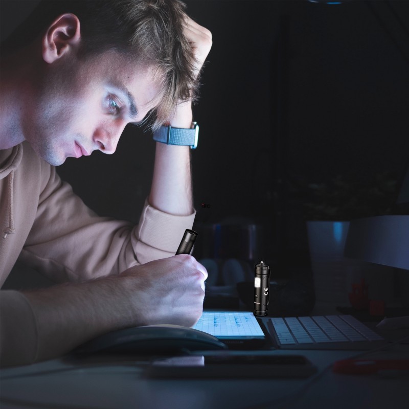 Długopis z latarką Fenix T6 niebieski