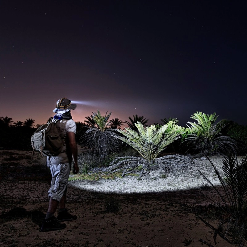 Latarka czołowa Fenix HM60R czarna