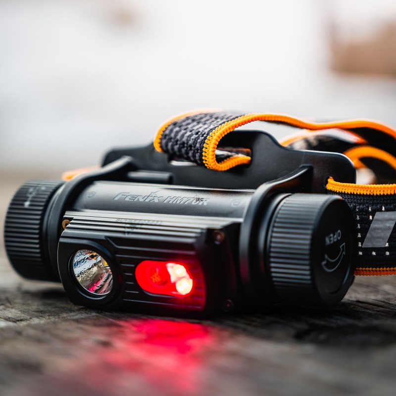 Latarka czołowa Fenix HM70R