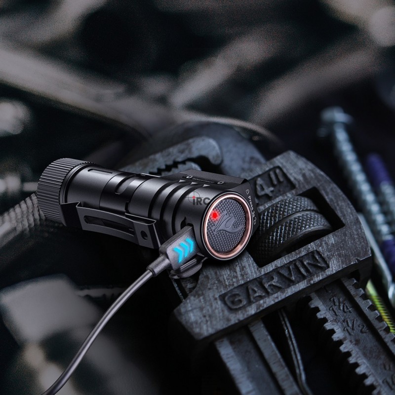 Latarka czołowa Fenix HM71R