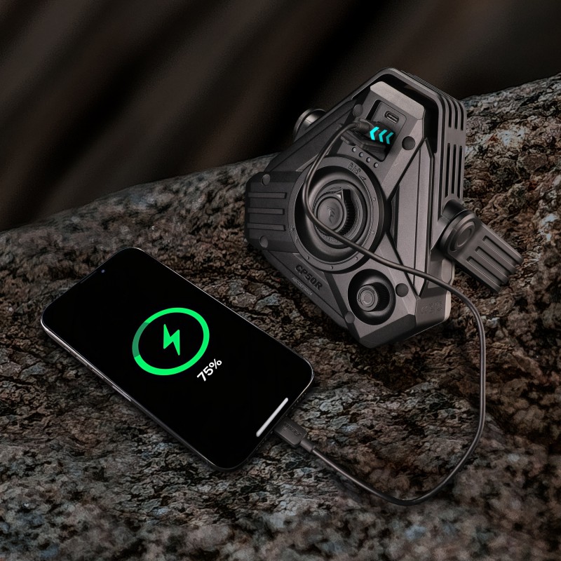 Latarka kempingowa Fenix CP50R z mocnym strumieniem światła