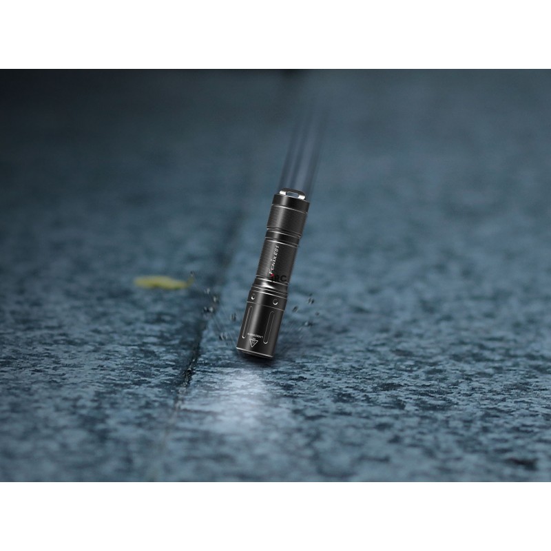 Latarka LED Fenix E01 V2.0 czarna