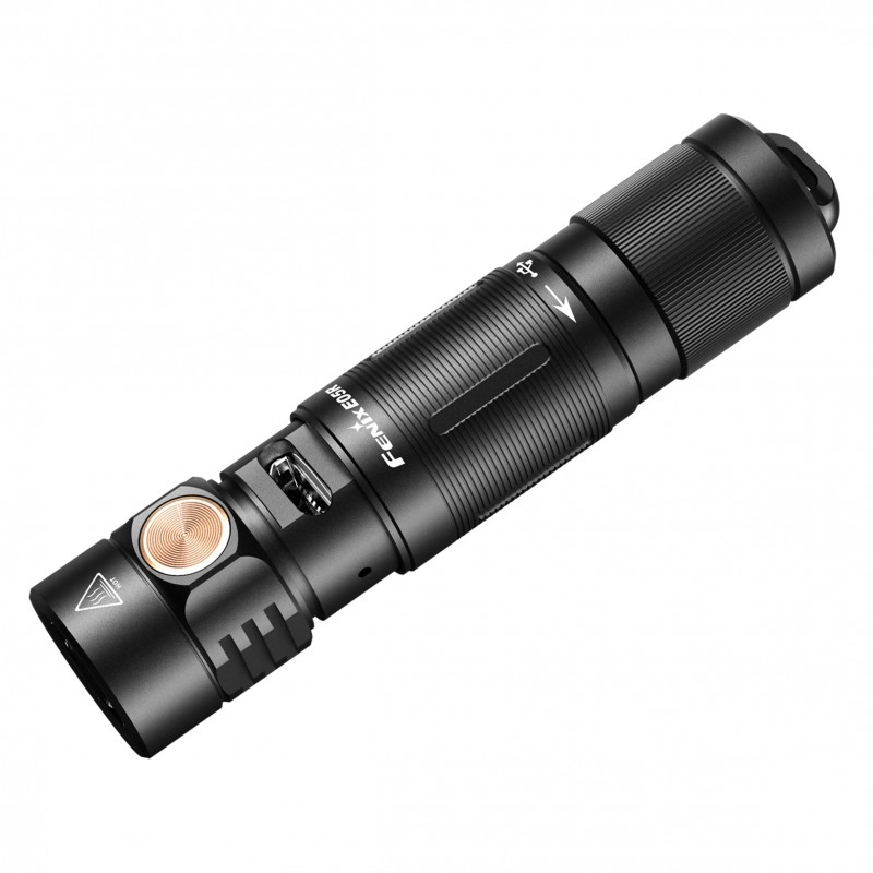 Latarka LED Fenix E05R czarna