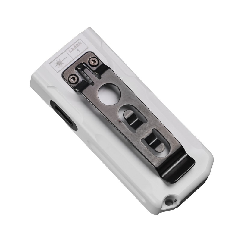 Fenix E06R biała edycja - ładowanie USB-C