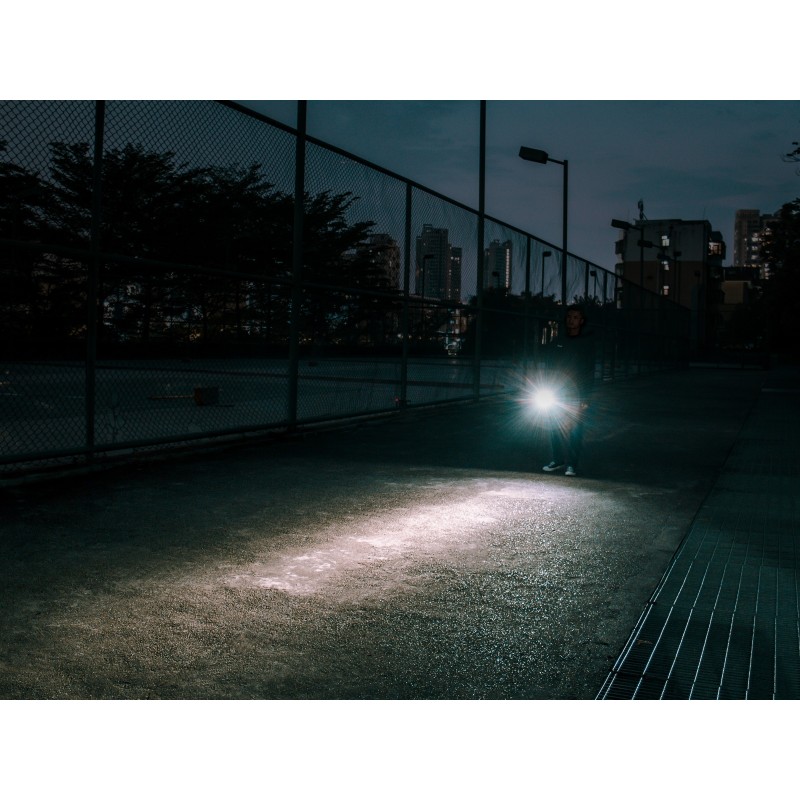 Latarka LED Fenix E20 V2.0