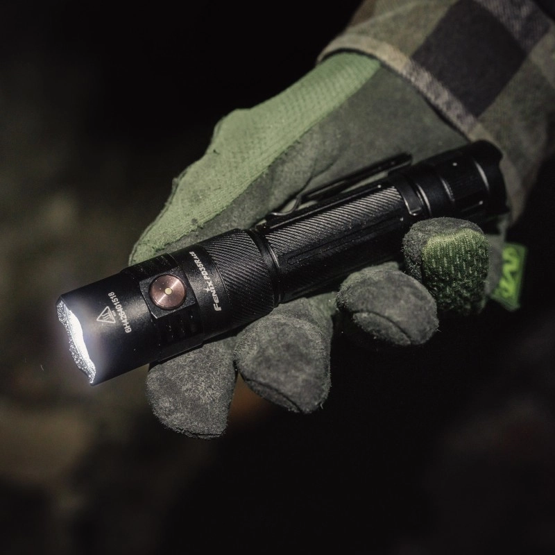 Latarka LED Fenix PD35R ACE