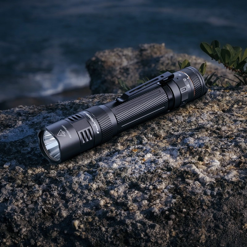 Latarka LED Fenix PD45R ACE