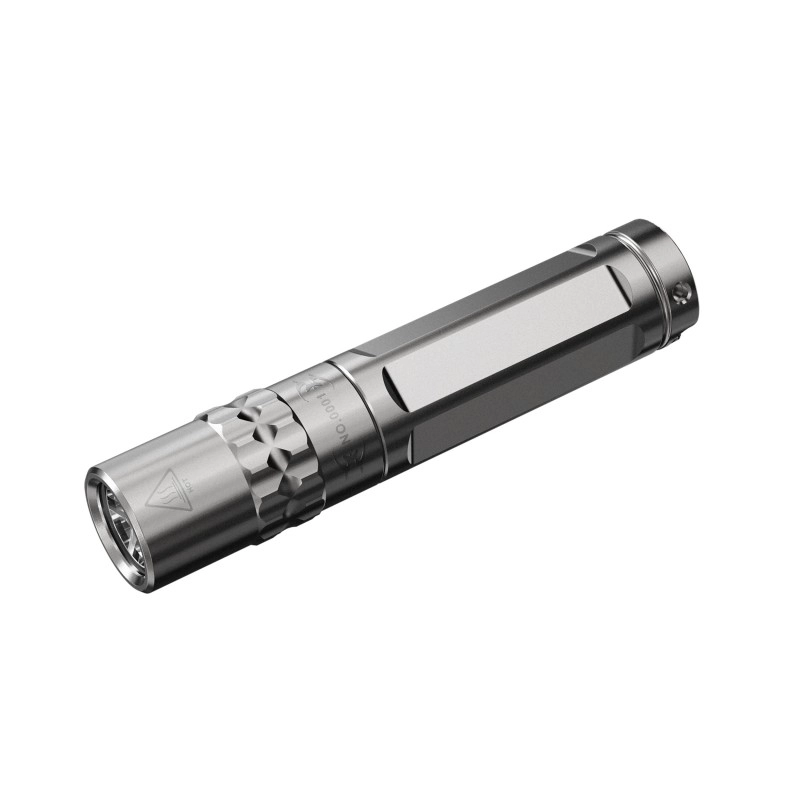 Latarka LED Fenix SilvGlow srebrna, edycja limitowana