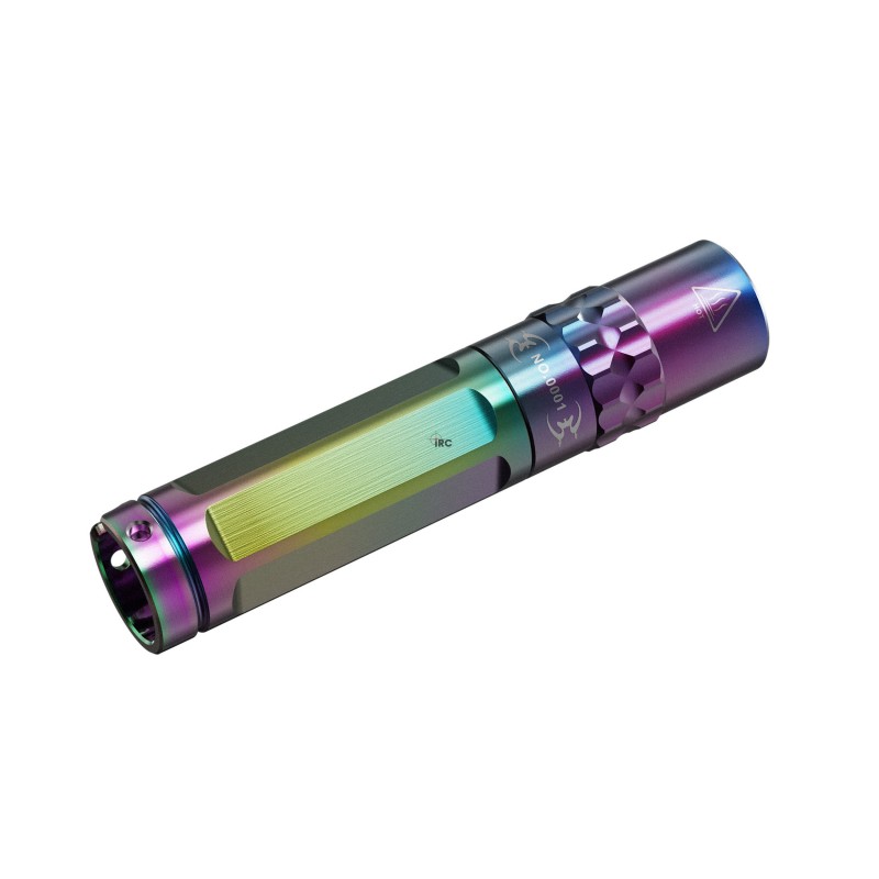 Latarka LED Fenix SilvGlow wielokolorowa, edycja limitowana