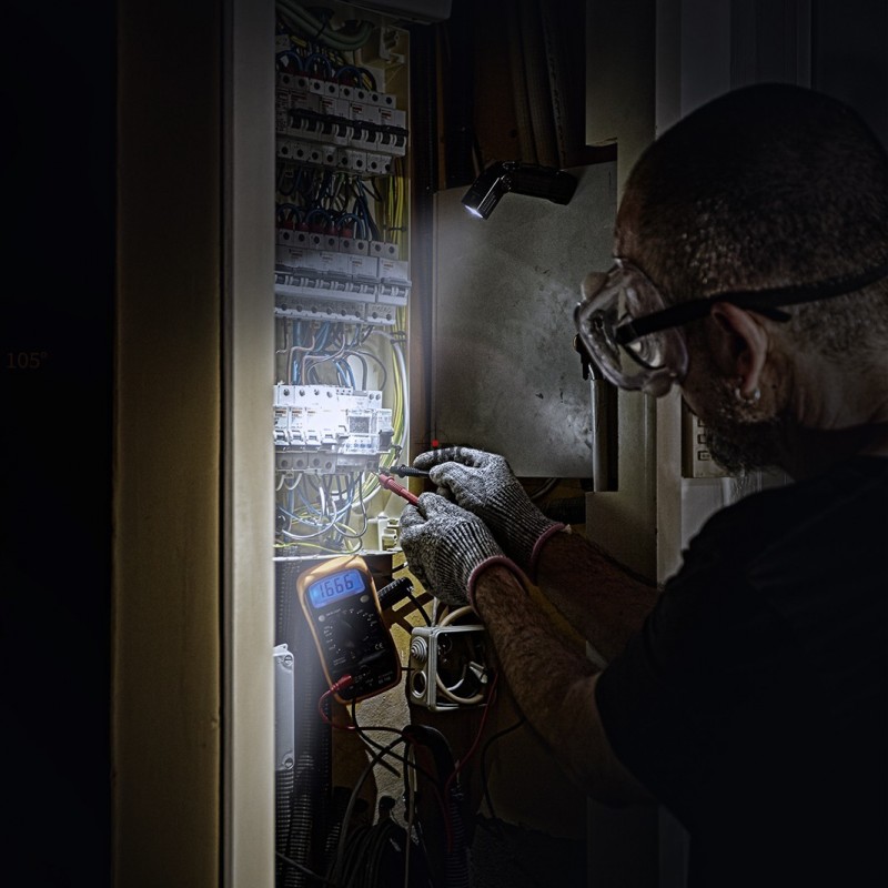 Latarka LED Fenix WT25R