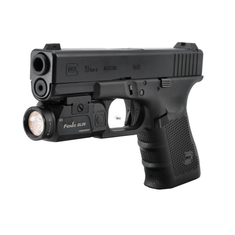 Latarka na broń Fenix GL06