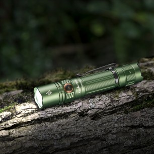 Latarka taktyczna LED Fenix PD35 V3.0 zielona