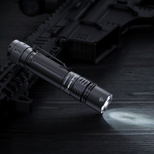 Latarka taktyczna LED Fenix PD36R Pro