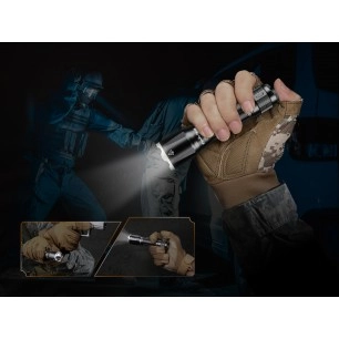 Latarka taktyczna LED Fenix TK16 V2.0 czarna