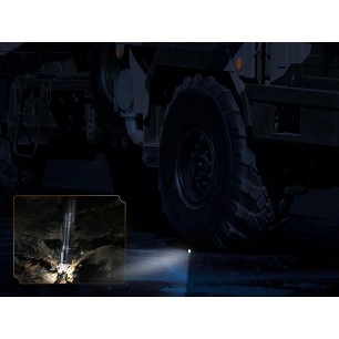 Latarka taktyczna LED Fenix TK16 V2.0 czarna
