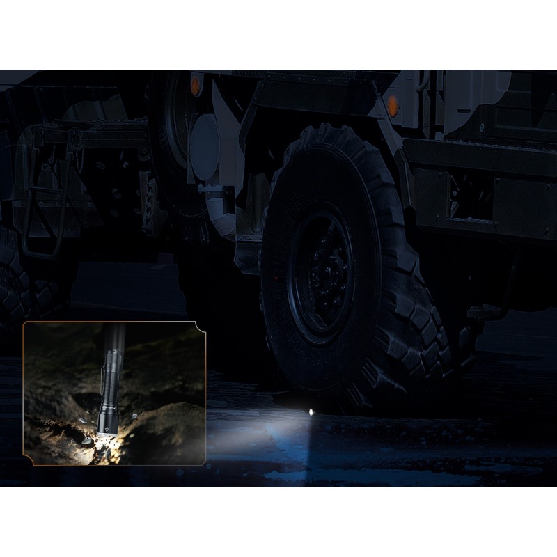 Latarka taktyczna LED Fenix TK16 V2.0 - Zasilanie i obsługa