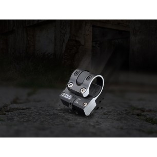 Montaż taktyczny latarki Fenix ALG-16