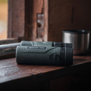 Lornetka Hawke Nature Trek Compact 10x25 zielona