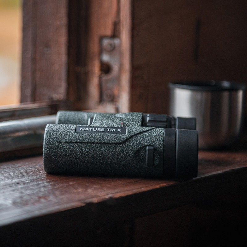 Lornetka Hawke Nature Trek Compact 10x25 zielona