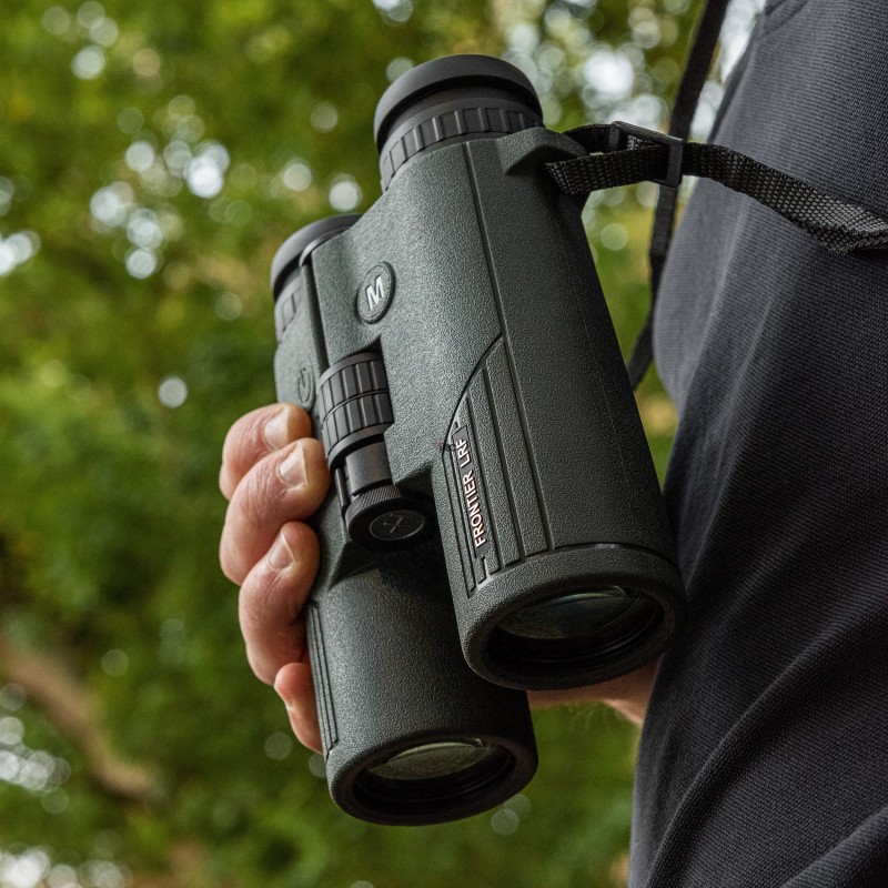 Lornetka z dalmierzem Hawke Frontier LRF 1800 8x42