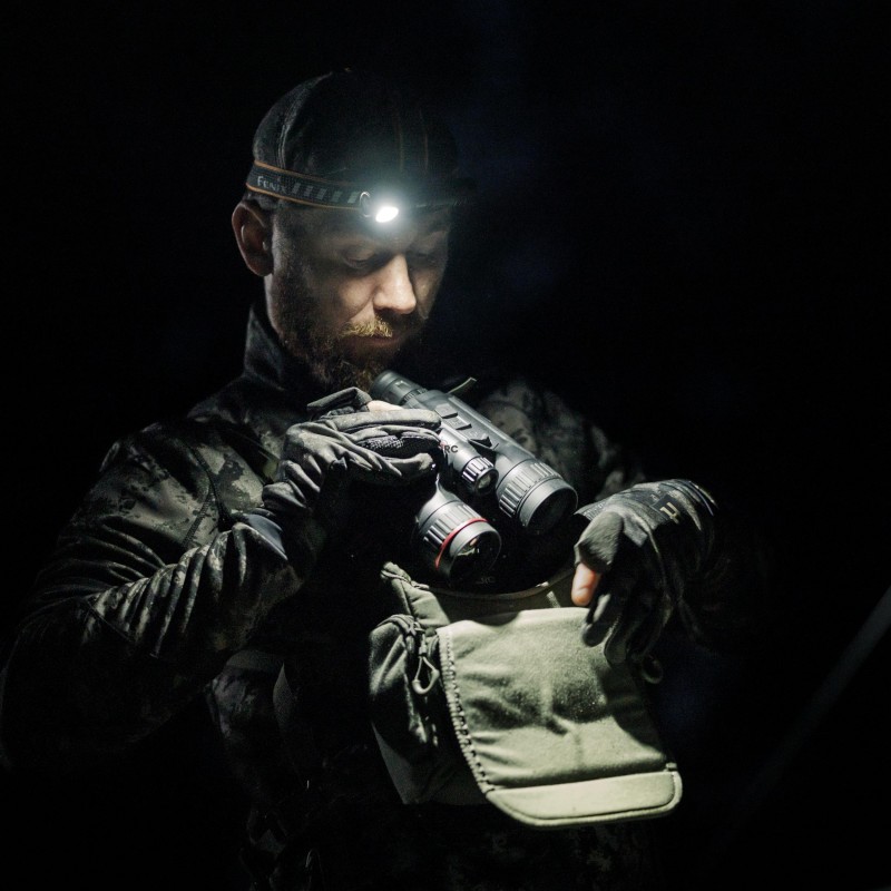 Szelki z futerałem na lornetkę HIKMICRO