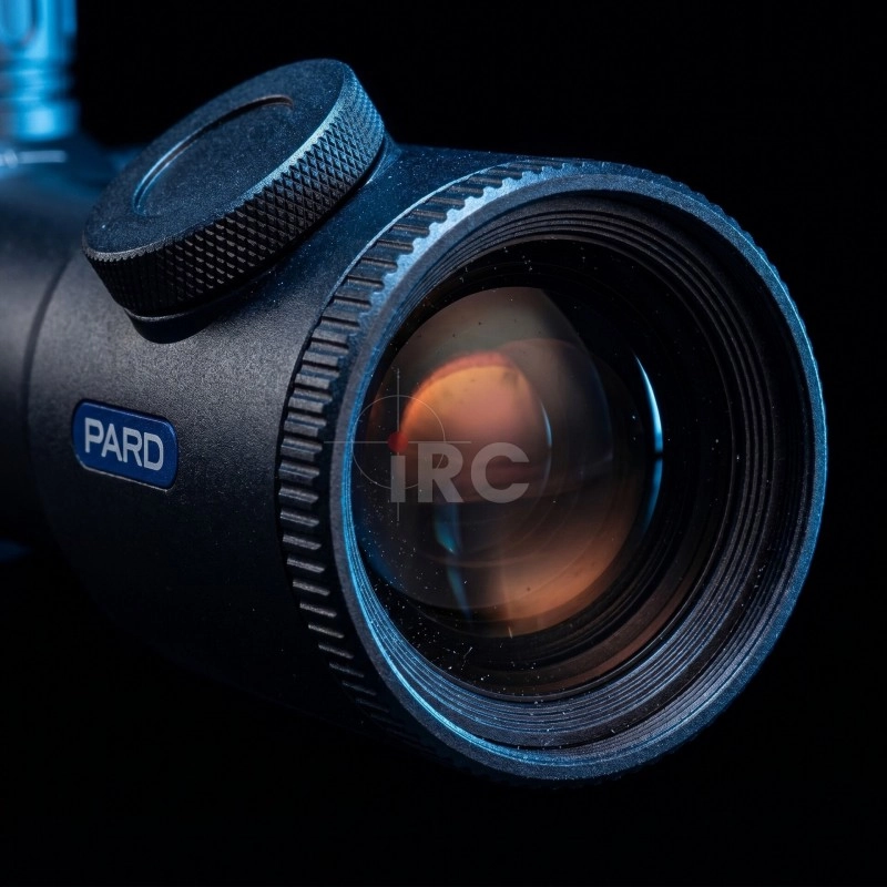 Sensor i technologia obrazu w celowniku PARD Night Stalker Mini